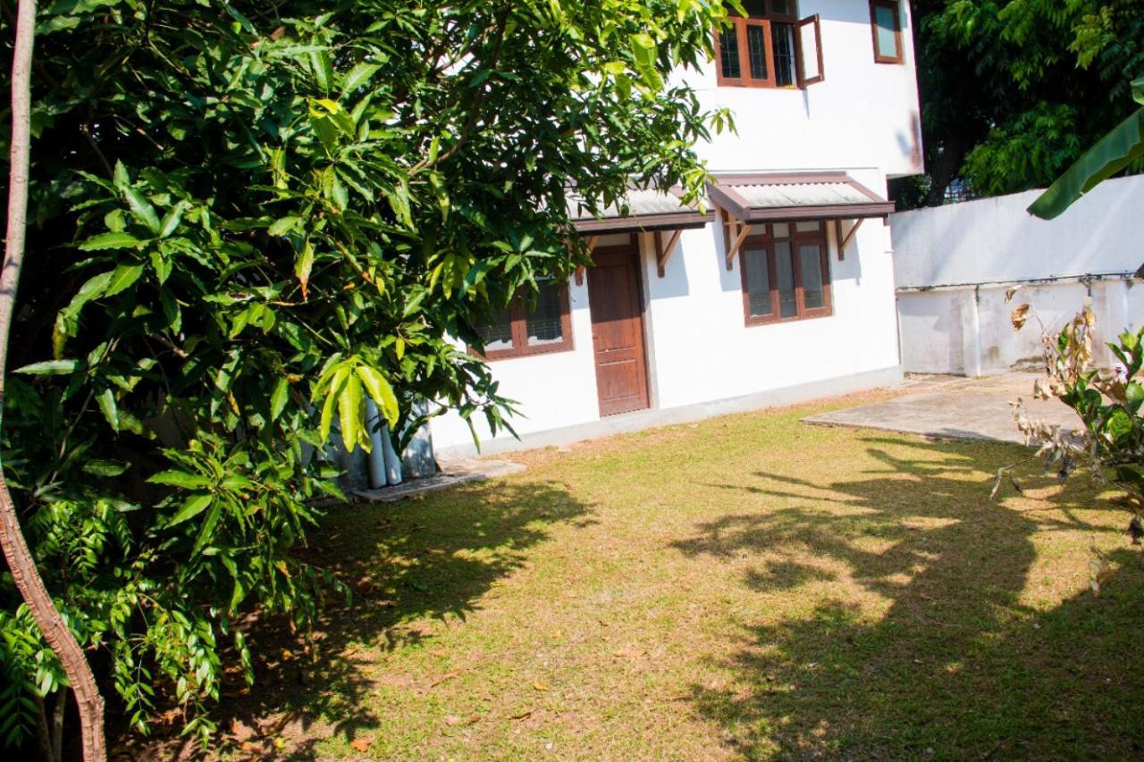 Battaramulla Boutique Villa Sri Jayewardenepura Kotte Eksteriør bilde